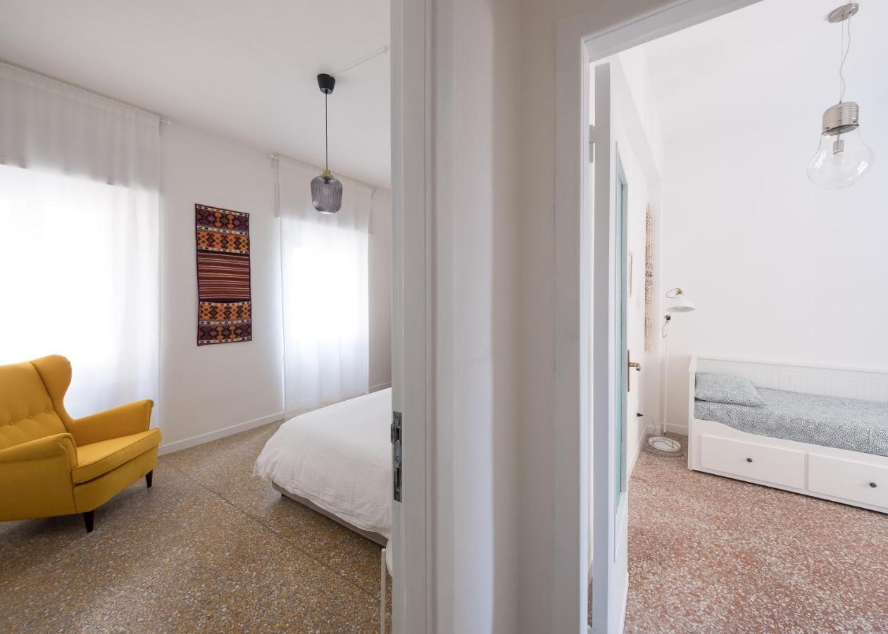 Apartmán Domus Deiana Cagliari Exteriér fotografie