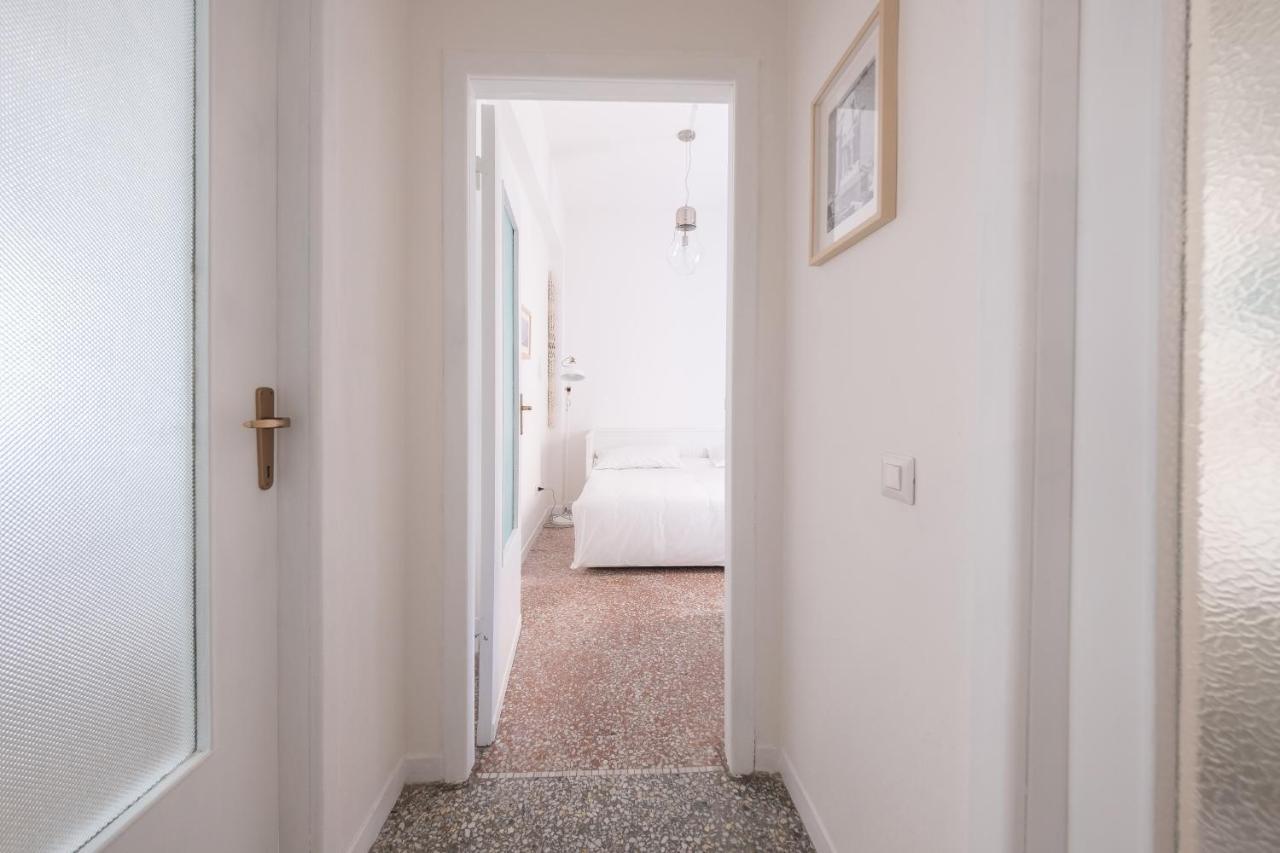Apartmán Domus Deiana Cagliari Exteriér fotografie