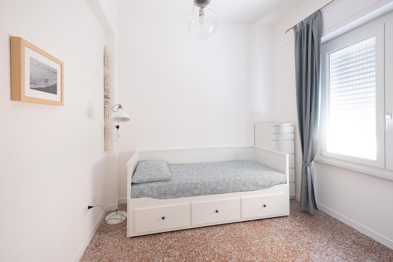 Apartmán Domus Deiana Cagliari Exteriér fotografie